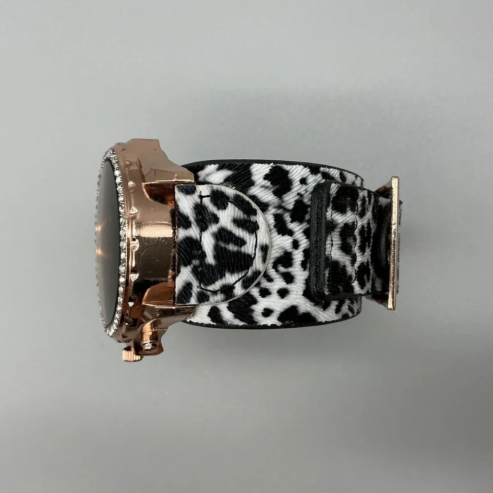 Strada Womens Watch 48mm Cheetah Dial Crystals Animal Print Band New Battery